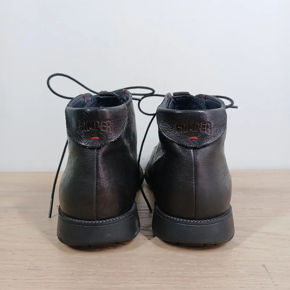 Camper Black Leather Lace-Up Chukka Ankle Boots Men's 10‎ Made in Spain